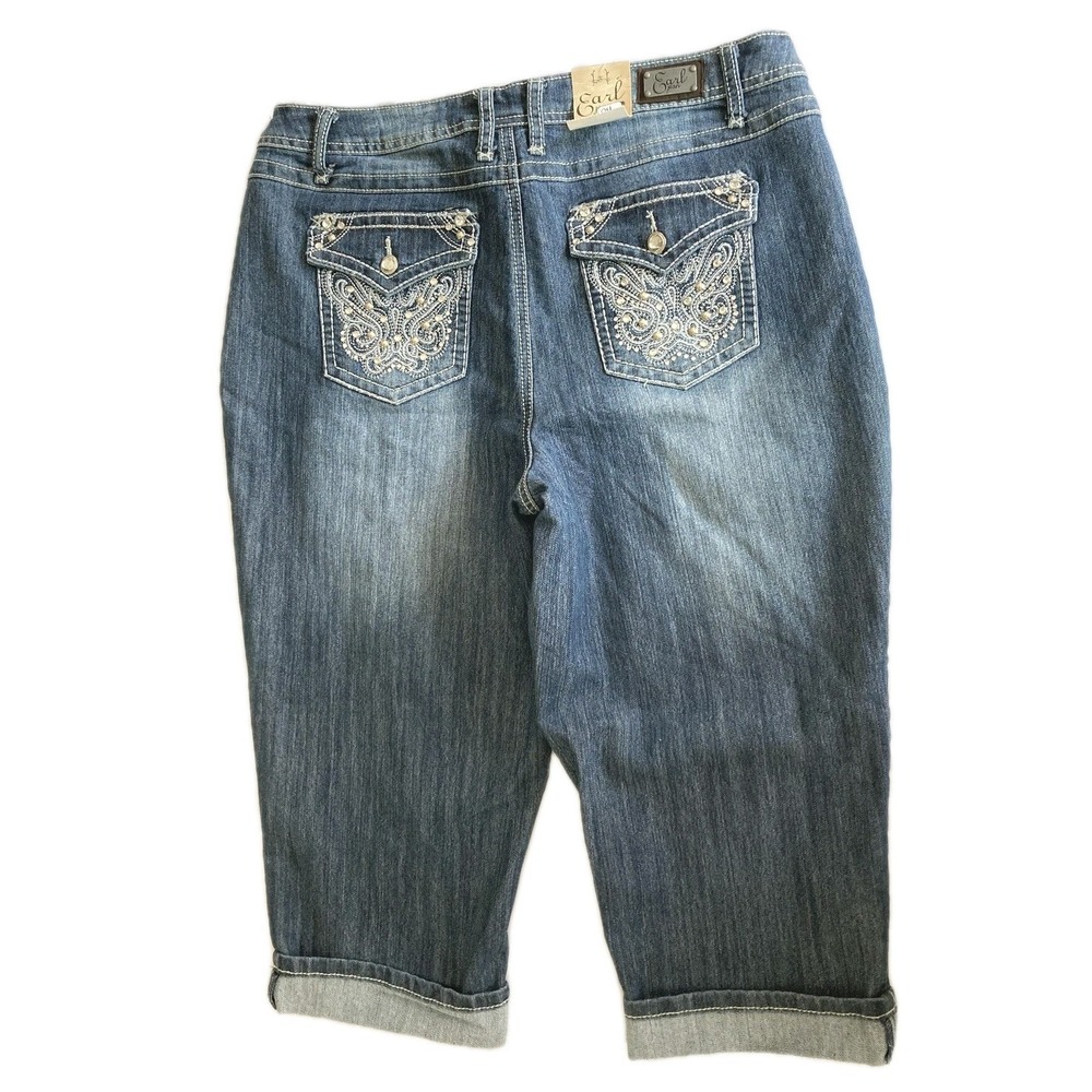 Earl Jeans Capri Pants Womens 16W Blue Cuffed Rhinestone Embroidered Stretch NWT